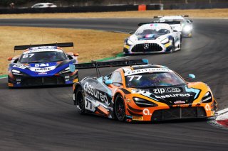 #77 - Morgan Tillbrook / Ben Barnicoat - Optimum Motorsport - McLaren 720S GT3 Evo | SRO / JEP