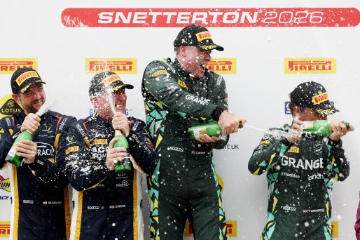 #8 - Ian Duggan / Tom Bradshaw - Toro Verde GT - Porsche 718 Cayman GT4 RS CS and #27 - Daniel Lavery / Darren Turner - Grange Racing with FSR - Aston Martin Vantage AMR GT4 Evo | SRO / JEP