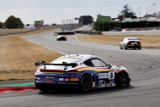#8 - Ian Duggan / Tom Bradshaw - Toro Verde GT - Porsche 718 Cayman GT4 RS CS | SRO / JEP