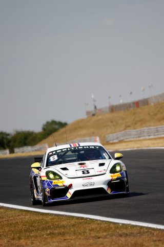 #8 - Ian Duggan / Tom Bradshaw - Toro Verde GT - Porsche 718 Cayman GT4 RS CS | SRO / JEP