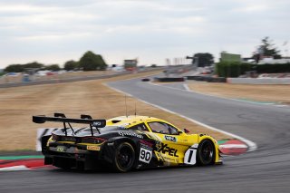 #90 - Marc Warren / Jack Brown - Optimum Motorsport - McLaren 720S GT3 Evo | SRO / JEP