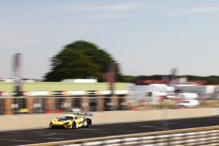 #90 - Marc Warren / Jack Brown - Optimum Motorsport - McLaren 720S GT3 Evo | SRO / JEP