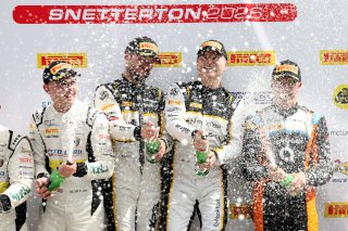 #90 - Marc Warren / Jack Brown - Optimum Motorsport - McLaren 720S GT3 Evo | SRO / JEP