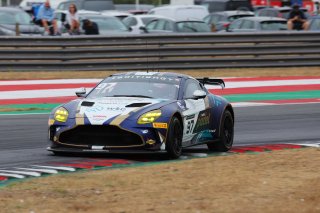 #97 - John Hartshorne / Jonny Adam - Stratton Motorsport - Aston Martin Vantage AMR GT4 Evo | SRO / JEP
