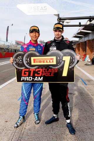 #18 - 2 Seas Motorsport - Kevin TSE - Chris LULHAM - Mercedes-AMG GT3 EVO | SRO / JEP