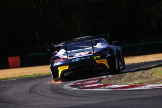 #18 - 2 Seas Motorsport - Kevin TSE - Chris LULHAM - Mercedes-AMG GT3 EVO | SRO / JEP