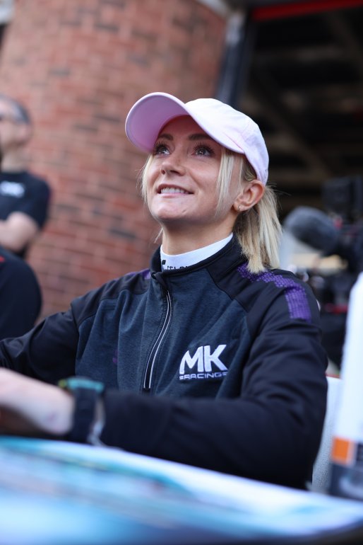 #21 - MK Racing - Jessica HAWKINS - Aston Martin Vantage AMR GT4 EVO | SRO / JEP
