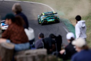 #21 - MK Racing - Will ORTON - Jessica HAWKINS - Aston Martin Vantage AMR GT4 EVO | SRO / JEP