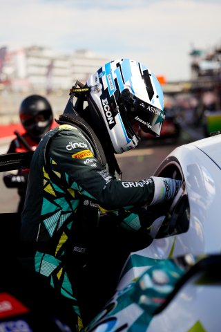 #27 - Grange Racing with FSR - Darren TURNER - Aston Martin Vantage AMR GT4 EVO | SRO / JEP