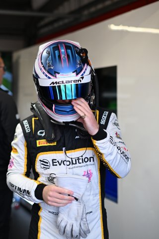 #59 - Optimum Motorsport - Josh STANTON - McLaren Artura GT4 | SRO / JEP