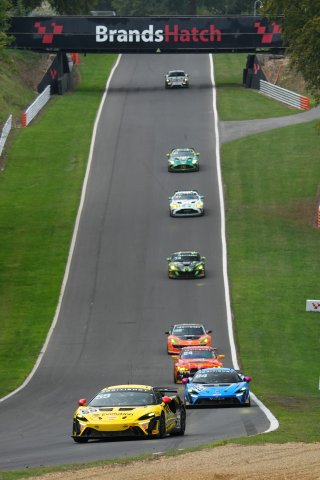 #59 - Optimum Motorsport - Josh STANTON - George GAMBLE - McLaren Artura GT4 | SRO / JEP