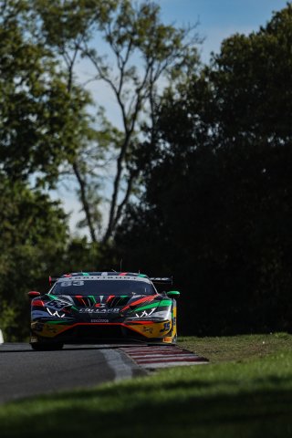 #63 - Barwell Motorsport - Rob COLLARD - Hugo COOK - Lamborghini Huracan GT3 EVO2 | SRO / JEP