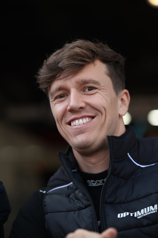#77 - Optimum Motorsport - Ben BARNICOAT - McLaren 720S GT3 EVO | SRO / JEP