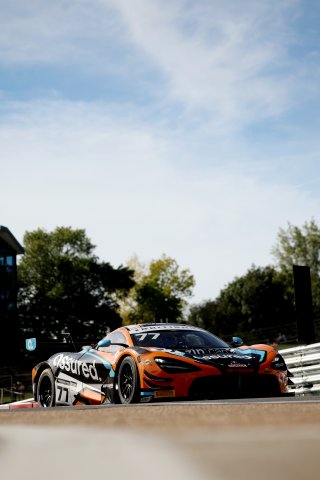 #77 - Optimum Motorsport - Morgan TILLBROOK - Ben BARNICOAT - McLaren 720S GT3 EVO | SRO / JEP