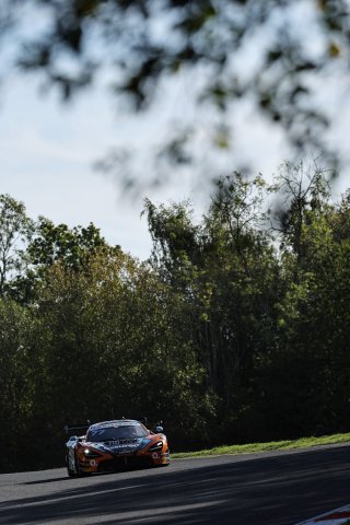 #77 - Optimum Motorsport - Morgan TILLBROOK - Ben BARNICOAT - McLaren 720S GT3 EVO | SRO / JEP