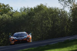 #77 - Optimum Motorsport - Morgan TILLBROOK - Ben BARNICOAT - McLaren 720S GT3 EVO | SRO / JEP