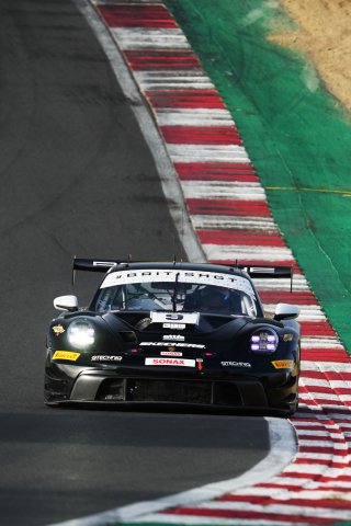#9 - Paddock Motorsport - Mark SMITH - Martin PLOWMAN - Porsche 911 GT3 R (992) | SRO / JEP