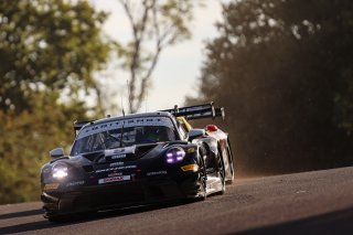 #9 - Paddock Motorsport - Mark SMITH - Martin PLOWMAN - Porsche 911 GT3 R (992) | SRO / JEP