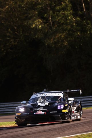 #9 - Paddock Motorsport - Mark SMITH - Martin PLOWMAN - Porsche 911 GT3 R (992) | SRO / JEP