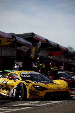 #90 - Optimum Motorsport - Marc WARREN - Jack BROWN - McLaren 720S GT3 EVO | SRO / JEP