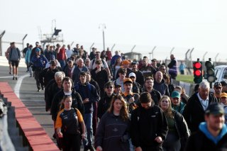 Fans at Brands Hatch | SRO / JEP