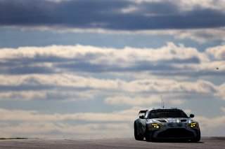 #27 - Daniel Lavery / Darren Turner - Grange Racing with FSR - Aston Martin Vantage AMR GT4 Evo | SRO / JEP