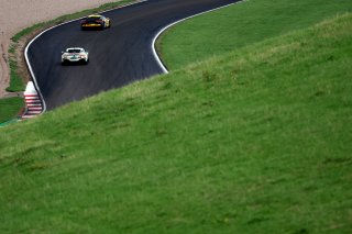 #27 - Daniel Lavery / Darren Turner - Grange Racing with FSR - Aston Martin Vantage AMR GT4 Evo | SRO / JEP
