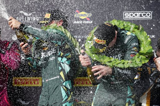 #27 - Daniel Lavery / Darren Turner - Grange Racing with FSR - Aston Martin Vantage AMR GT4 Evo | SRO / JEP