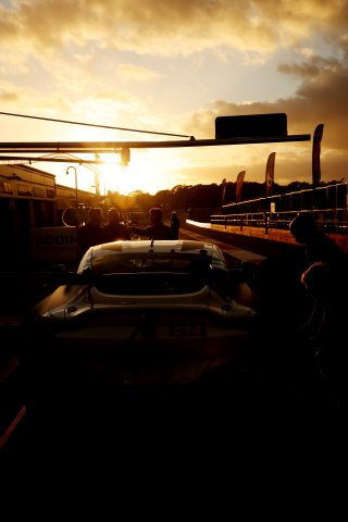 #27 - Daniel Lavery / Darren Turner - Grange Racing with FSR - Aston Martin Vantage AMR GT4 Evo | SRO / JEP