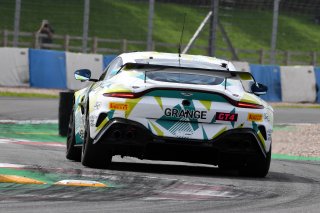 #27 - Daniel Lavery / Darren Turner - Grange Racing with FSR - Aston Martin Vantage AMR GT4 Evo | SRO / JEP