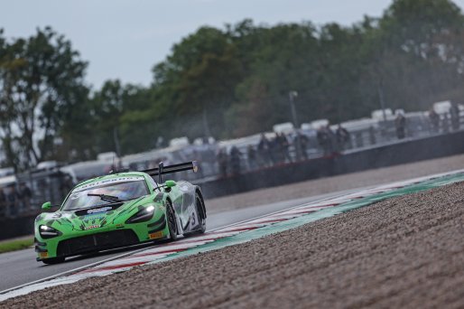 #3 - Mike Price / Callum Macleod - Optimum Motorsport - McLaren 720S GT3 Evo | SRO / JEP