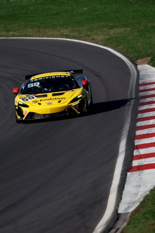 #59 - Josh Stanton / George Gamble - Optimum Motorsport - McLaren Artura GT4 | SRO / JEP