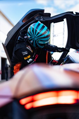 #67 - Marcus Clutton - Orange Racing by JMH - McLaren 720S GT3 Evo | SRO / JEP