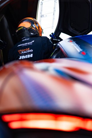 #67 - Simon Orange - Orange Racing by JMH - McLaren 720S GT3 Evo | SRO / JEP