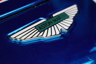 #7 - Andrew Howard / Ross Gunn - Beechdean Motorsport Ltd - Aston Martin Vantage AMR GT3 Evo | SRO / JEP