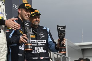 #7 - Andrew Howard / Ross Gunn - Beechdean Motorsport Ltd - Aston Martin Vantage AMR GT3 Evo | SRO / JEP