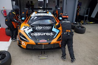 #77 - Morgan Tillbrook / Ben Barnicoat - Optimum Motorsport - McLaren 720S GT3 Evo | SRO / JEP