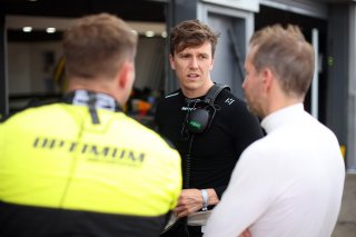 #77 - Morgan Tillbrook / Ben Barnicoat - Optimum Motorsport - McLaren 720S GT3 Evo | SRO / JEP