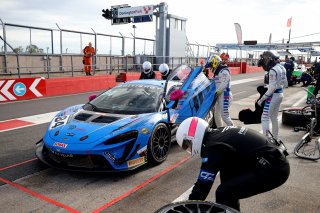 #84 - Revie Lake / Blake Angliss - Paddock Motorsport - McLaren Artura GT4 | SRO / JEP