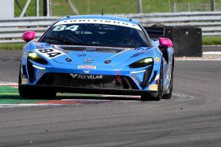 #84 - Revie Lake / Blake Angliss - Paddock Motorsport - McLaren Artura GT4 | SRO / JEP