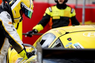 #90 - Marc Warren - Optimum Motorsport - McLaren 720S GT3 Evo | SRO / JEP
