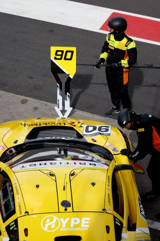 #90 - Marc Warren / Jack Brown - Optimum Motorsport - McLaren 720S GT3 Evo | SRO / JEP