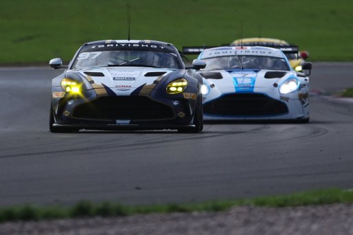 #97 - John Hartshorne / Jordan Collard - Stratton Motorsport - Aston Martin Vantage AMR GT4 Evo | SRO / JEP