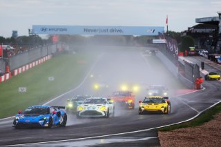 Start of the GT4 Race | SRO / JEP