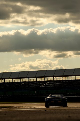 #15 - Kenzie Beecroft / Aaron Walker - 2 Seas Motorsport - Mercedes-AMG GT3 Evo
 | SRO / JEP