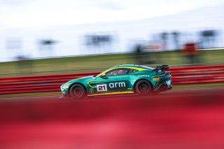 #21 - Will Orton / Jessica Hawkins - MK Racing - Aston Martin Vantage AMR GT4 Evo
 | SRO / JEP