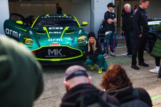 #21 - Will Orton / Jessica Hawkins - MK Racing - Aston Martin Vantage AMR GT4 Evo
 | SRO / JEP