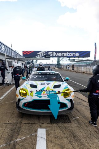 #27 - Daniel Lavery / Darren Turner - Grange Racing by FSR - Aston Martin Vantage AMR GT4 Evo
 | SRO / JEP