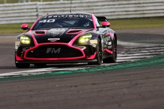 #40 - James Townsend / Joe Wheeler - Townsend Racing powered by Fox Motorsport - Aston Martin Vantage AMR GT4 Evo
 | SRO / JEP