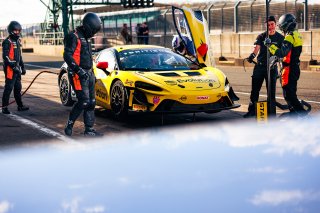 #59 - Luca Hopkinson / Josh Stanton - Optimum Motorsport - McLaren Artura GT4
 | SRO / JEP